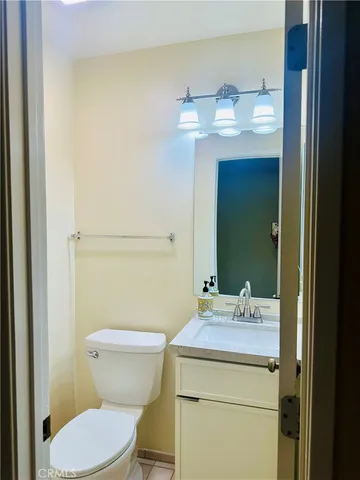 $3,100 | 1008 Las Lomas Drive, Unit C, La Habra, CA 90631