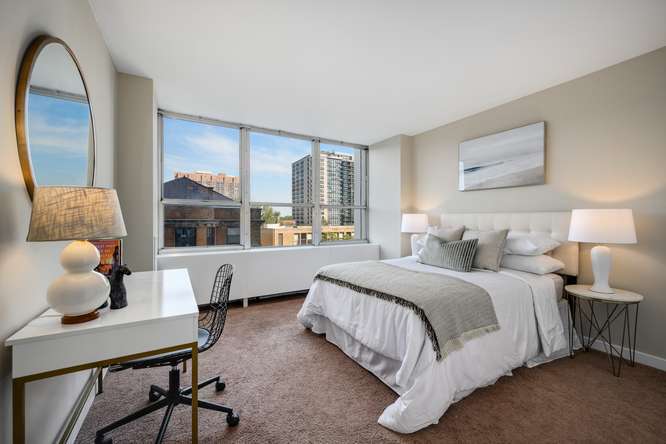655 West Irving Park Road, Unit 410 Chicago, IL 60613 - Photo 14 of 25 Gallery Image 14