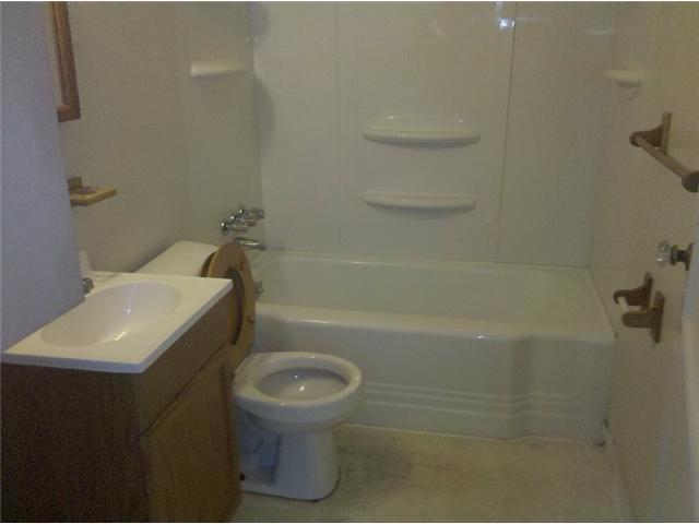317 South Hampton Road Columbus, OH 43213 - Photo 4 of 5
