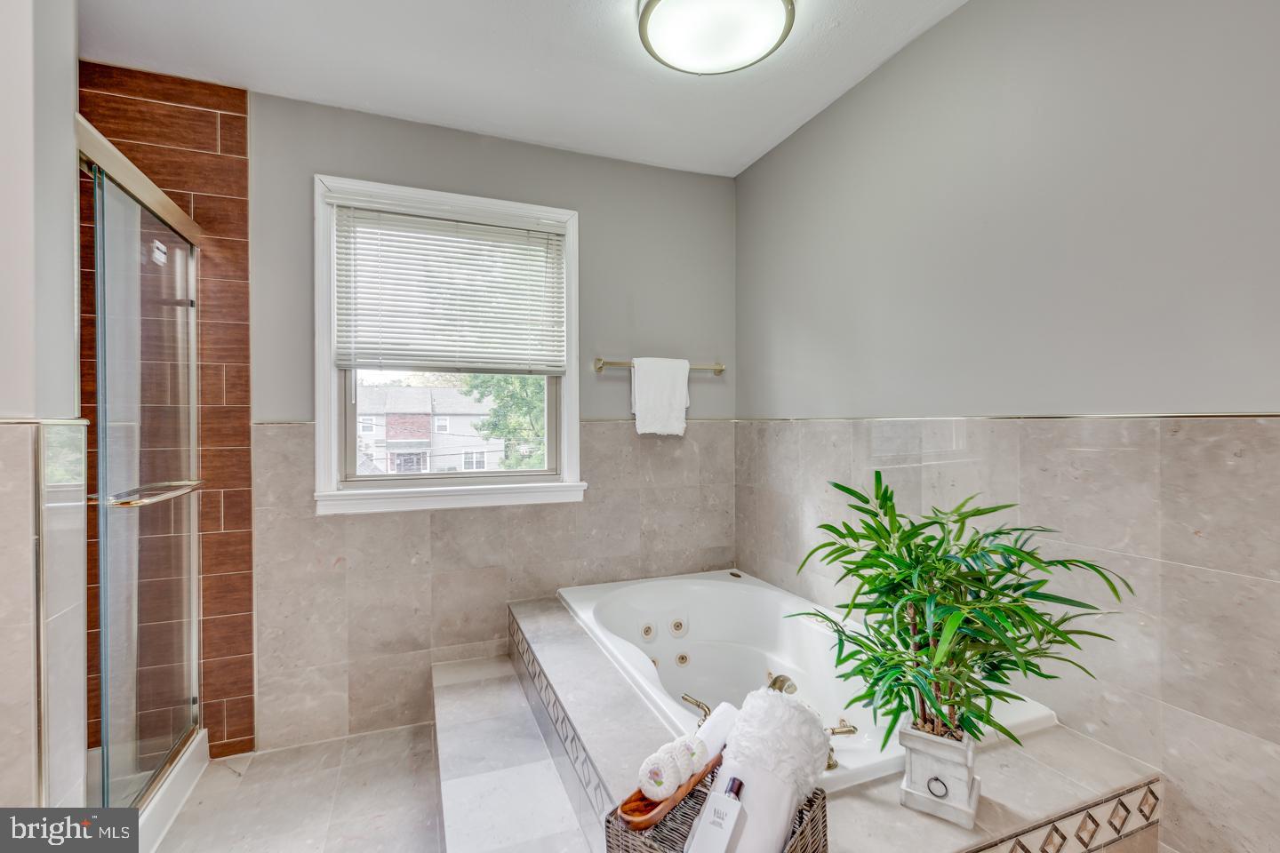 103 Hart Road Cherry Hill, NJ 08034 - Photo 36 of 43 Main Full Bath