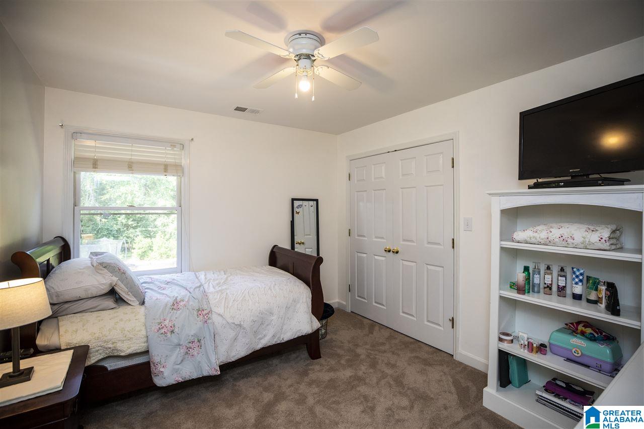 445 Cedar Trace Birmingham, AL 35244 - Photo 19 of 28