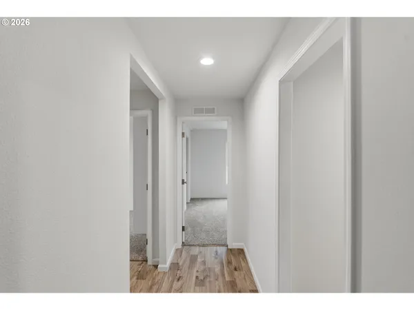 $289,000 | 559 South Wall Street, Coos Bay, OR 97420