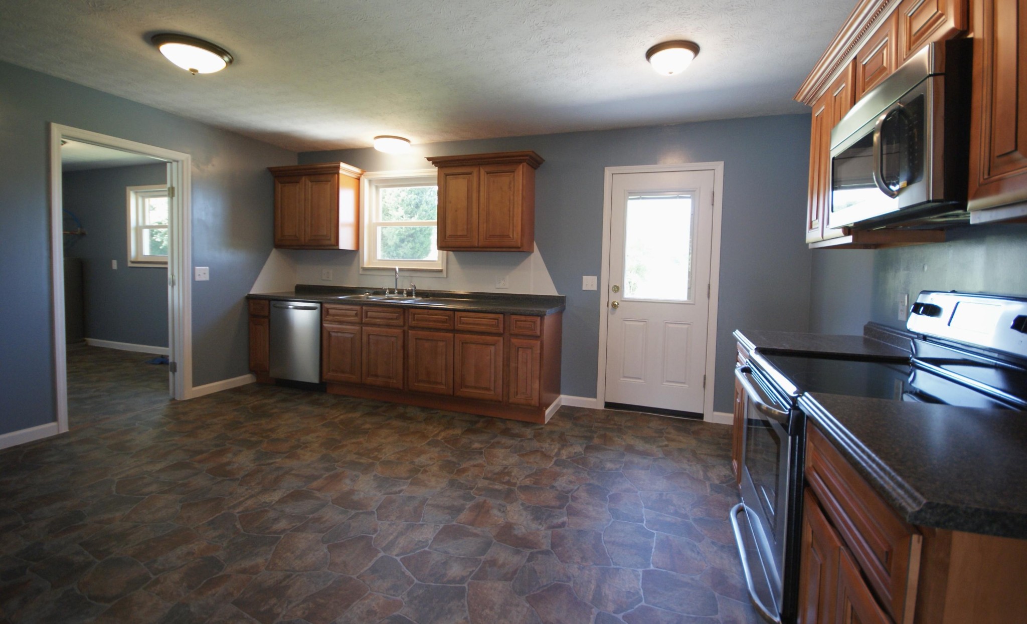 854 North Trigonia Road Greenback, TN 37742 - Photo 6 of 17 Gallery Image 6