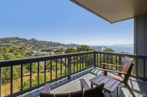 $2,695,000 | 565 San Pedro Cove, San Rafael, CA 94901