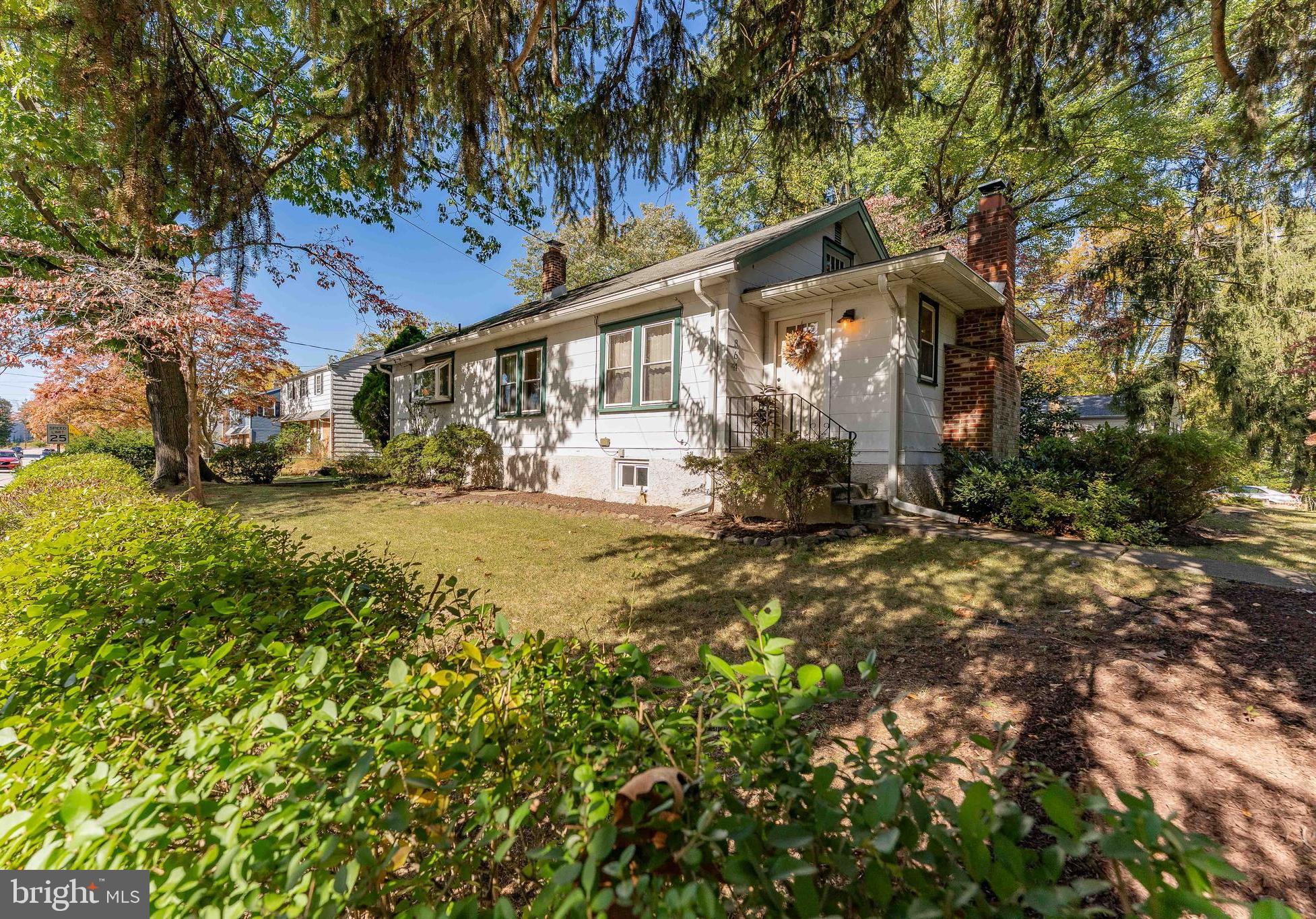 864 North Avenue Springfield, PA 19064 - Photo 2 of 33 a view of a house with a yard