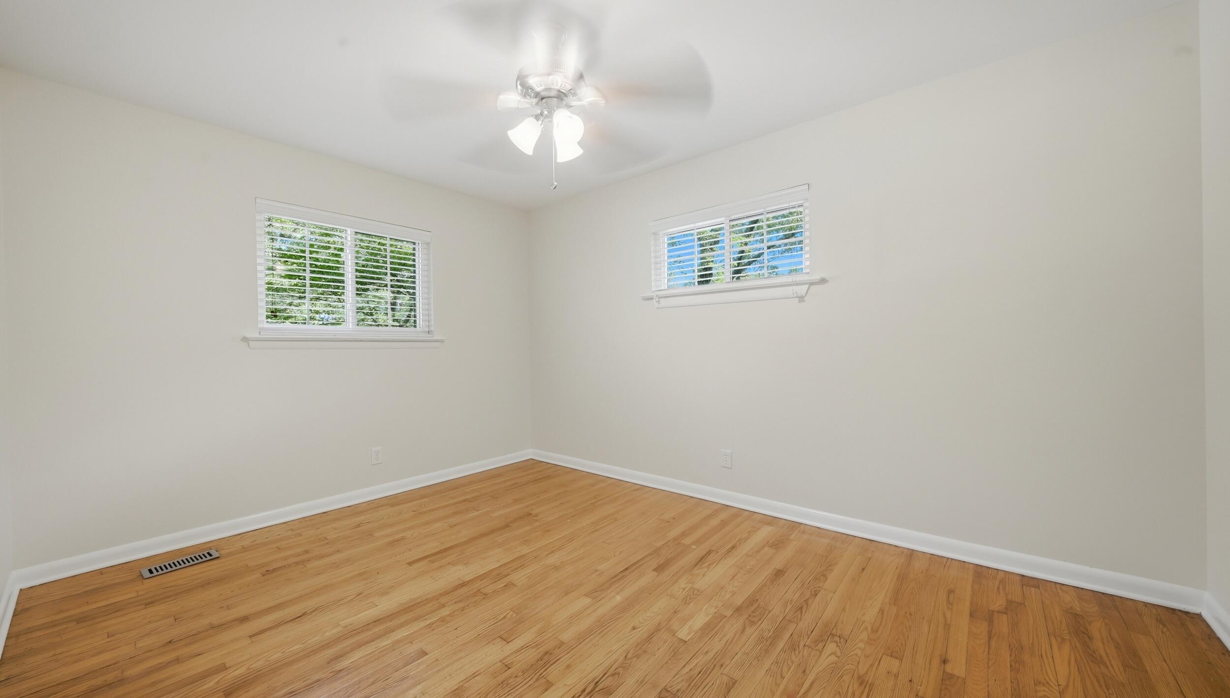 5415 May Circle Hixson, TN 37343 - Photo 20 of 43 30_5415_may_cir_chattanooga_024