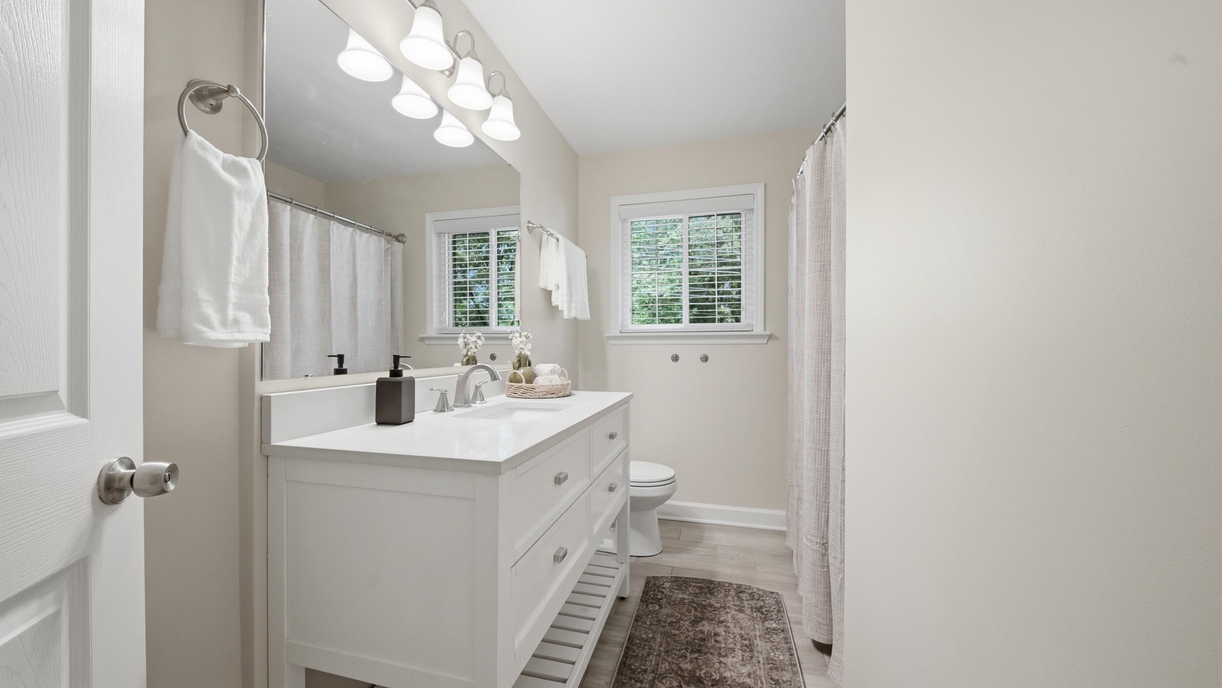 5415 May Circle Hixson, TN 37343 - Photo 22 of 43 33_5415_may_cir_chattanooga_027