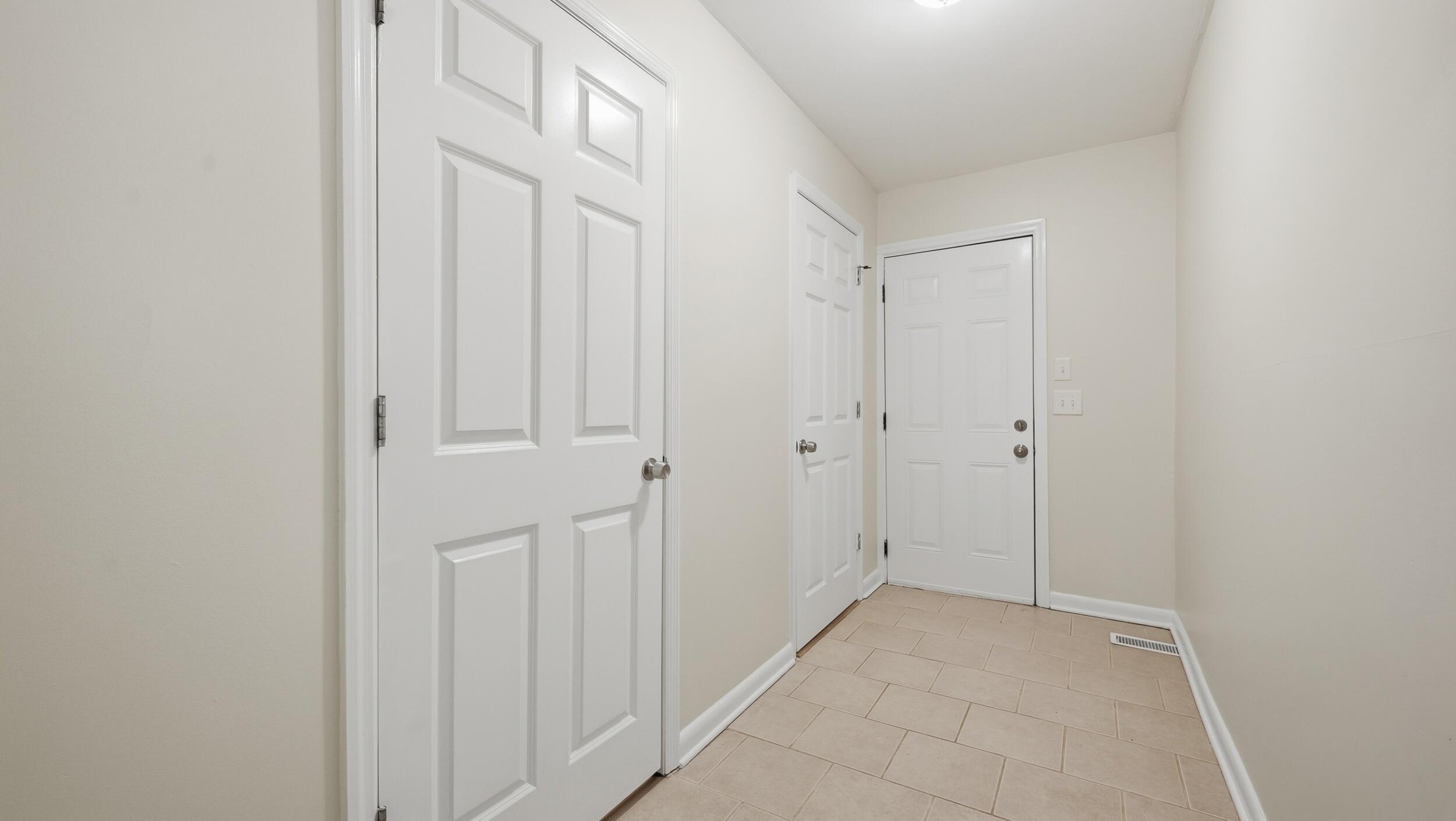 5415 May Circle Hixson, TN 37343 - Photo 27 of 43 22_5415_may_cir_chattanooga_006