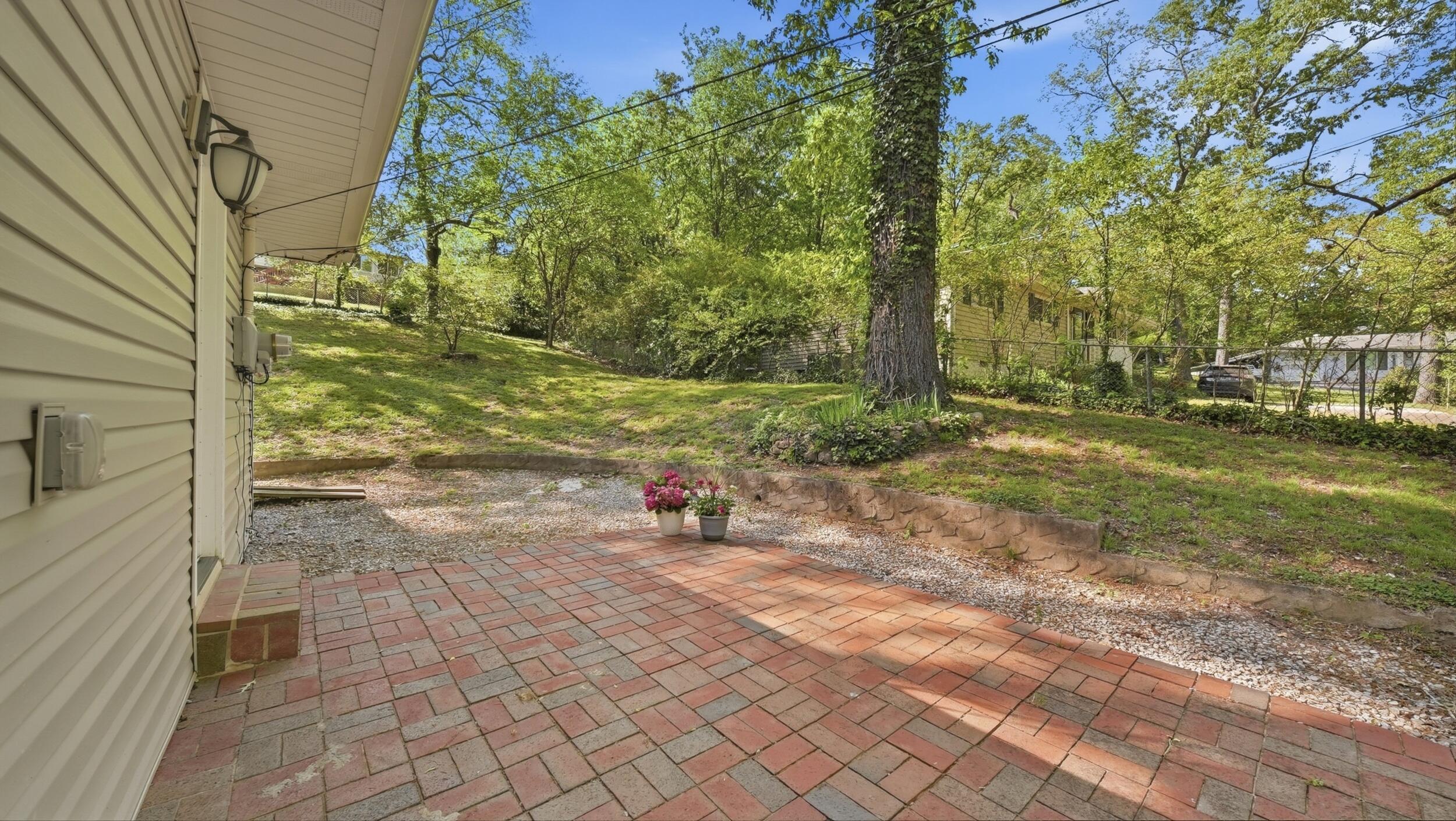 5415 May Circle Hixson, TN 37343 - Photo 29 of 43 39_5415_may_cir_chattanooga_033