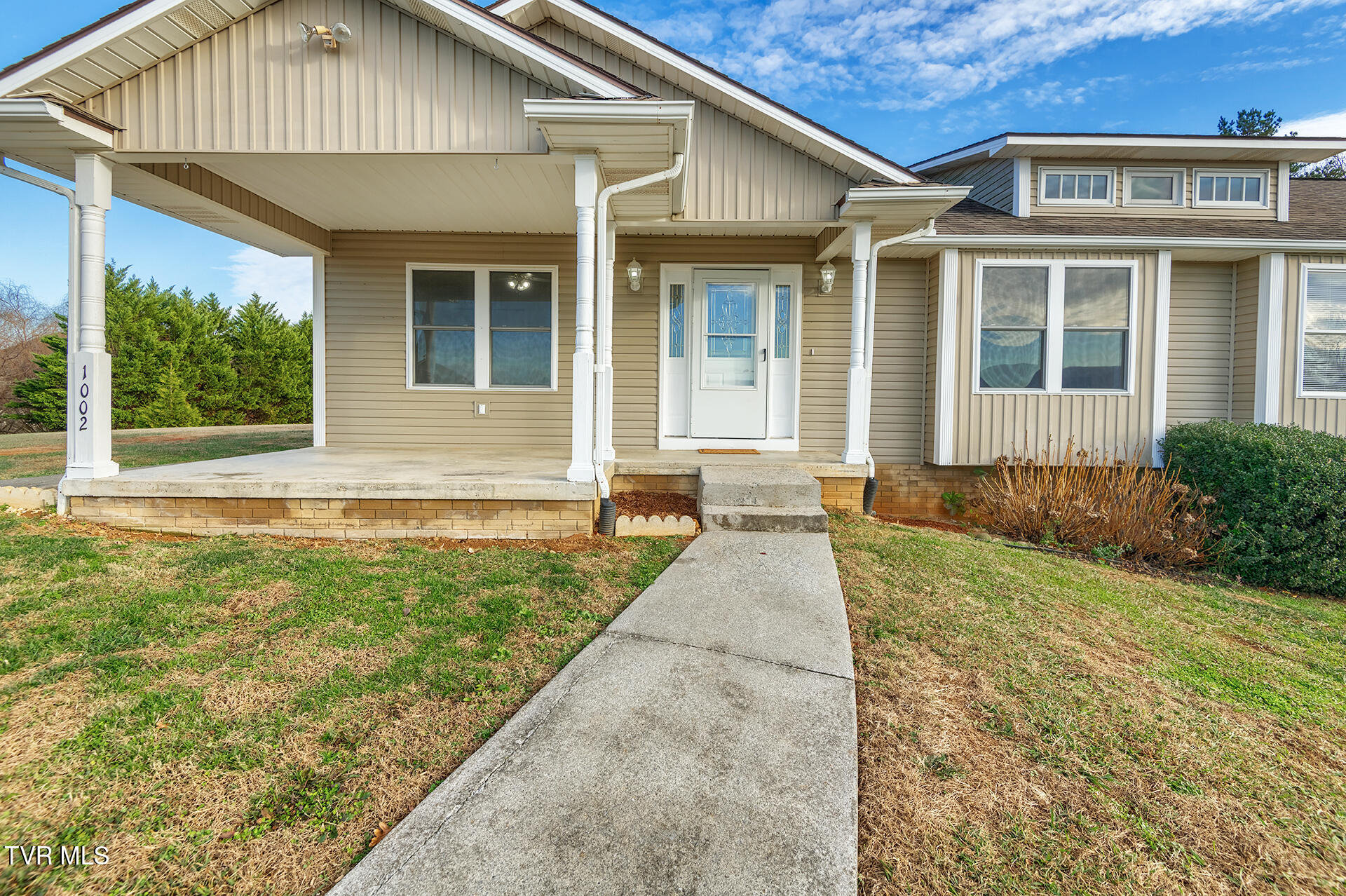 1002 Dawning Road Newport, TN 37821 - Photo 10 of 50 D-Neas-1002-Dawning-Exterior-2537