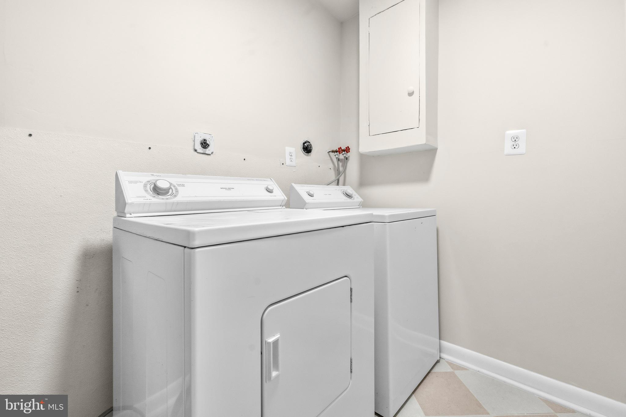 1604 Valencia Way Reston, VA 20190 - Photo 50 of 50