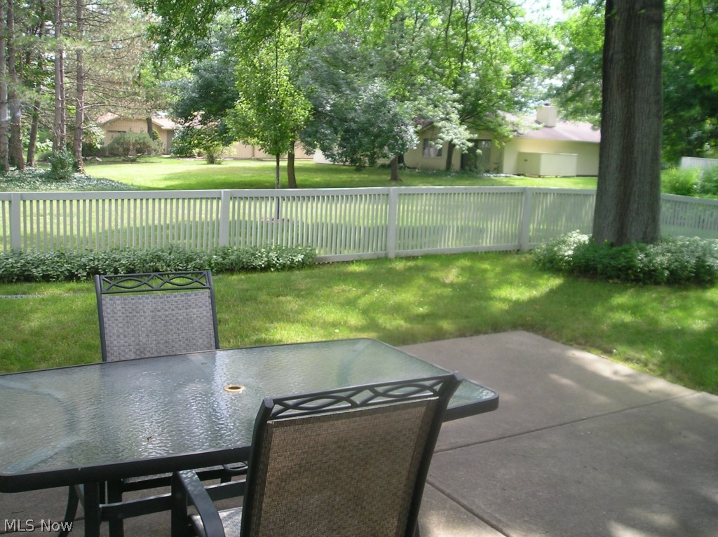 10747 Gate Post Road Strongsville, OH 44149 - Photo 3 of 20 Gallery Image 3
