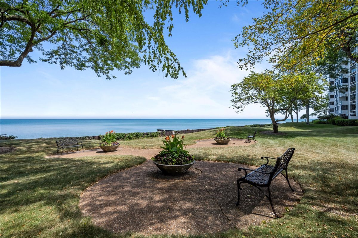 1500 Sheridan Road, Unit 2I Wilmette, IL 60091 - Photo 23 of 29