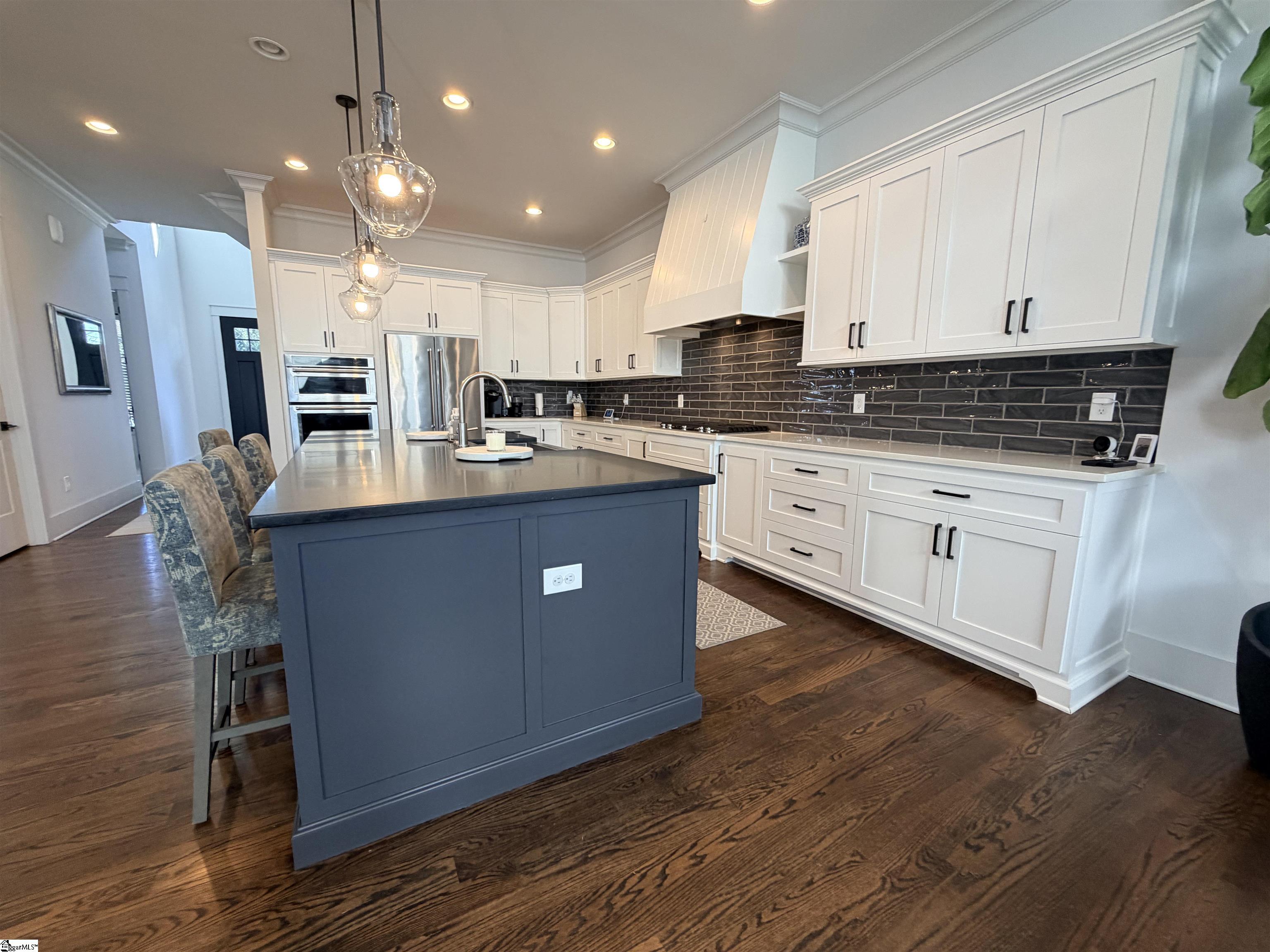 9 Azalea Court Greenville, SC 29615 - Photo 9 of 46