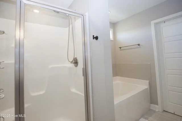 $429,000 | 1252 Yellowwood Drive, Aberdeen, NC 28315