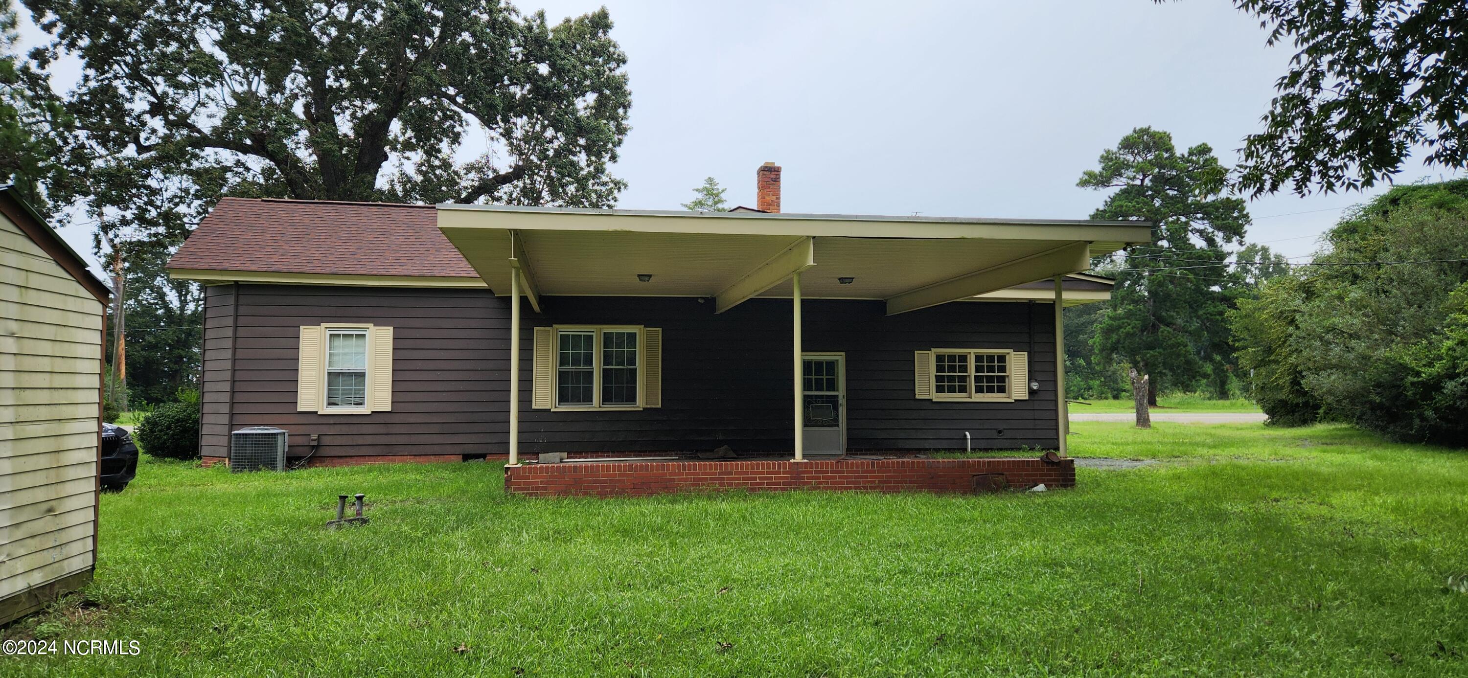 12820 Old Wire Road Laurinburg, NC 28352 - Photo 3 of 12 Rear Carport