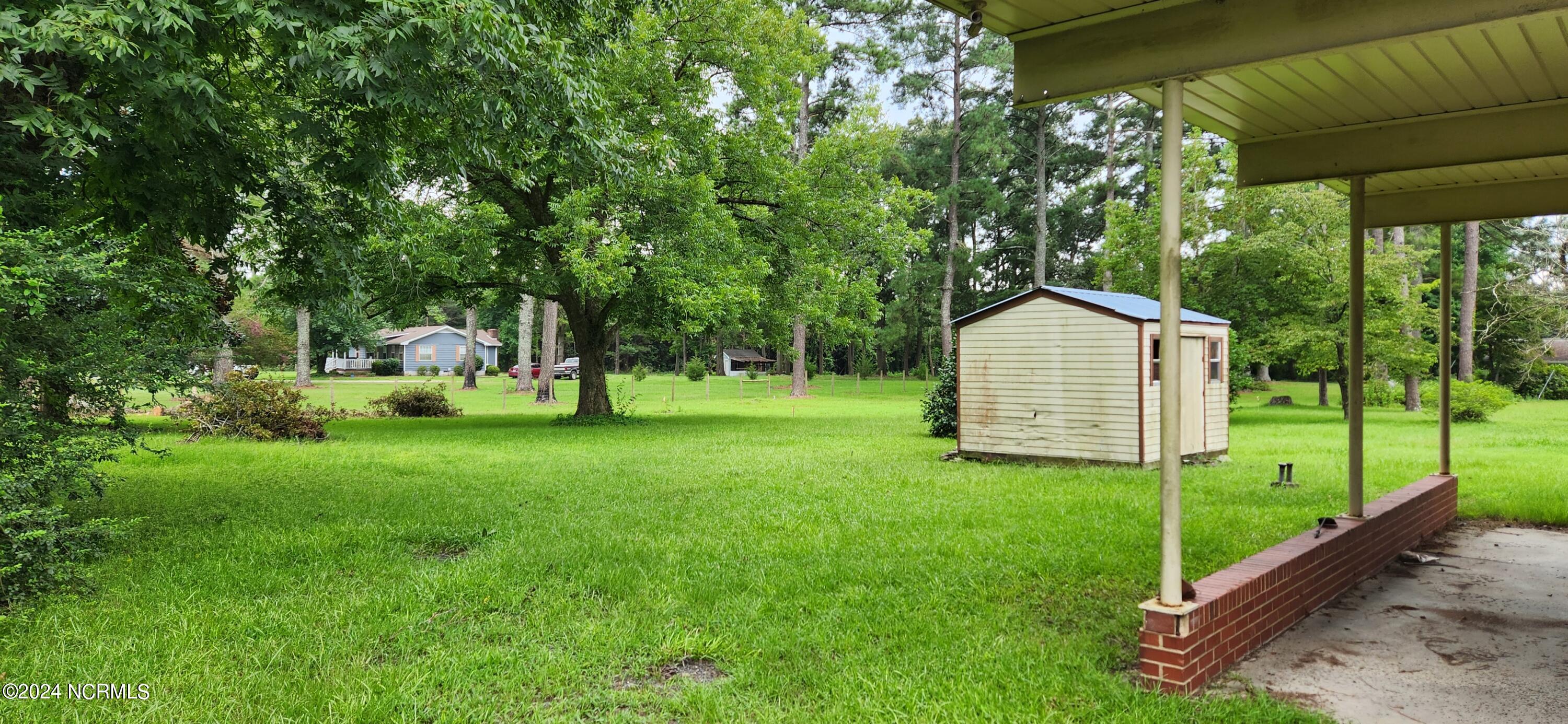 12820 Old Wire Road Laurinburg, NC 28352 - Photo 4 of 12 Back Yard