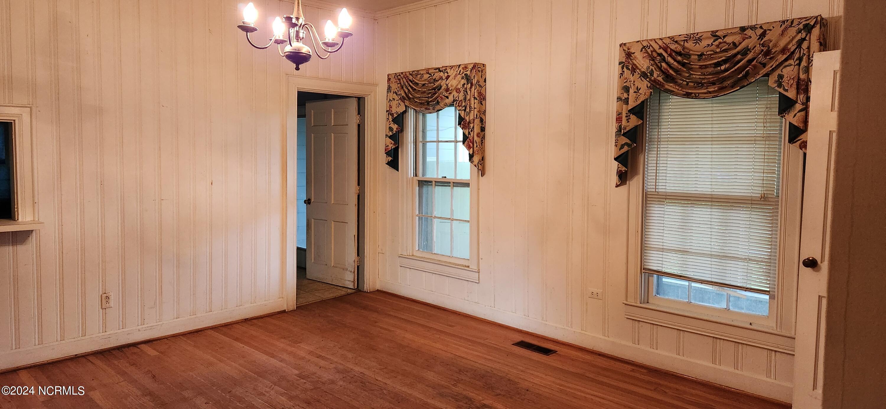 12820 Old Wire Road Laurinburg, NC 28352 - Photo 6 of 12 Dining Room