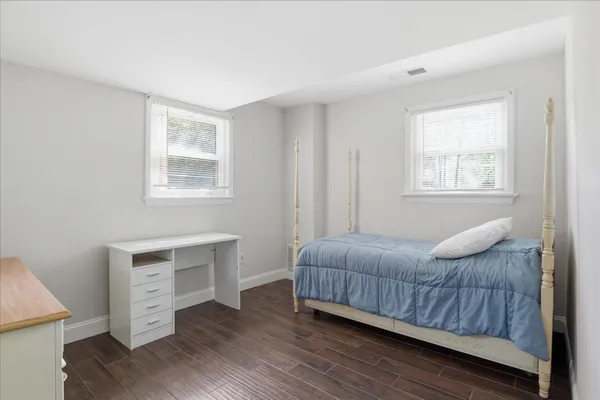 $1,150,000 | 6912 30th Street North, Arlington, VA 22213