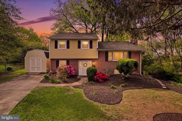 $1,150,000 | 6912 30th Street North, Arlington, VA 22213