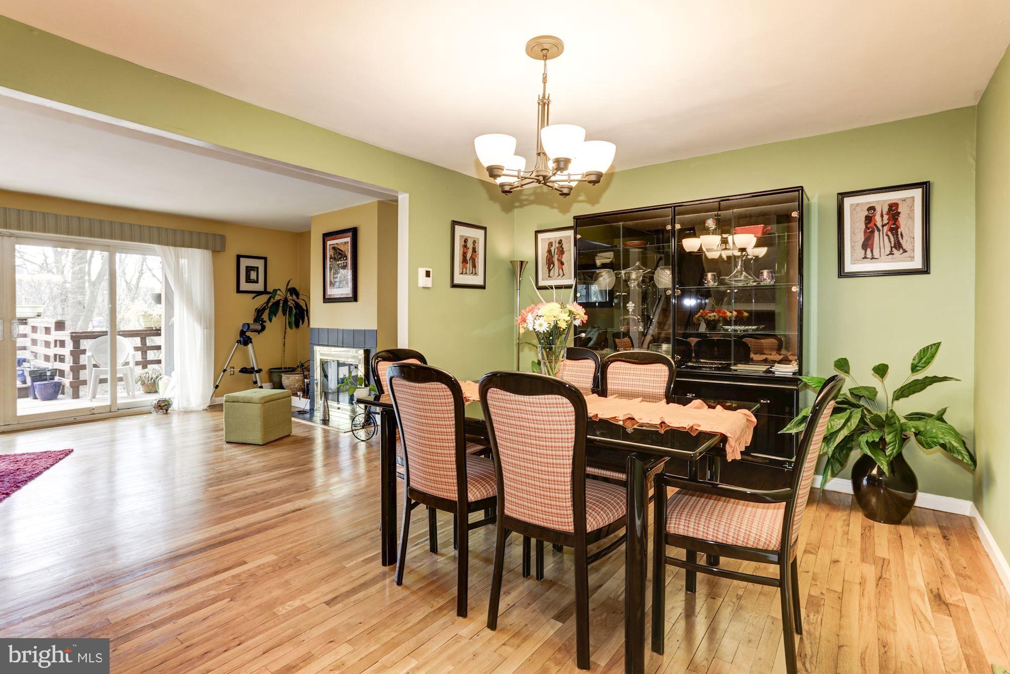 8273 Vosges Road Baltimore, MD 21208 - Photo 14 of 50 Dining Room