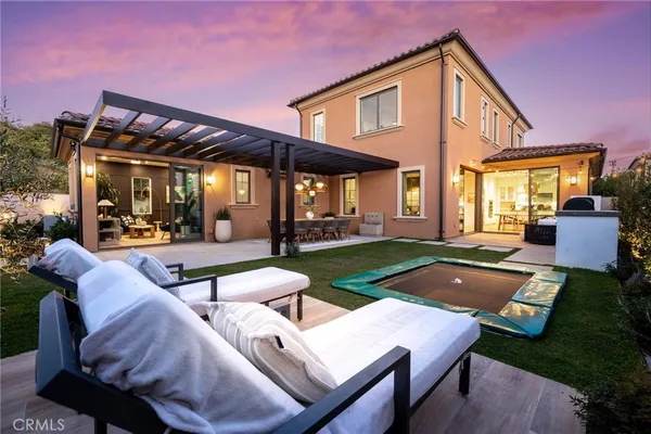 $2,888,000 | 103 Vigna, Irvine, CA 92602