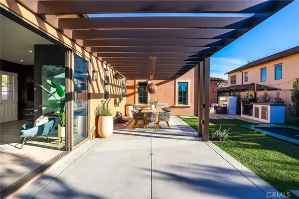 $2,888,000 | 103 Vigna, Irvine, CA 92602