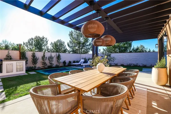 $2,888,000 | 103 Vigna, Irvine, CA 92602