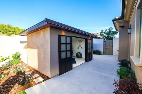 $2,888,000 | 103 Vigna, Irvine, CA 92602