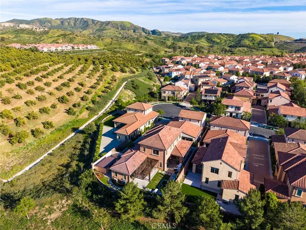 $2,888,000 | 103 Vigna, Irvine, CA 92602