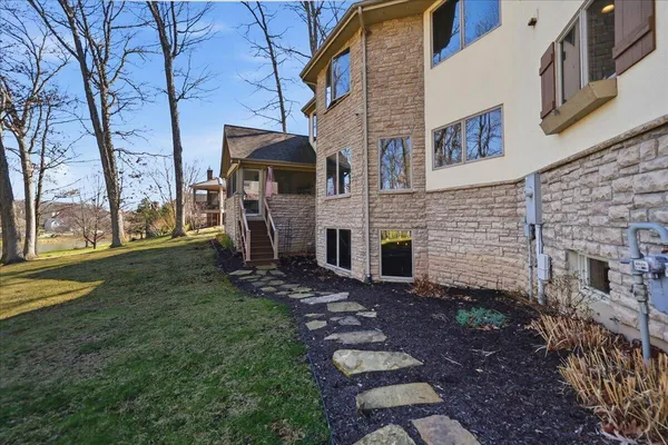 $1,499,900 | 1030 Foy Court, Crown Point, IN 46307