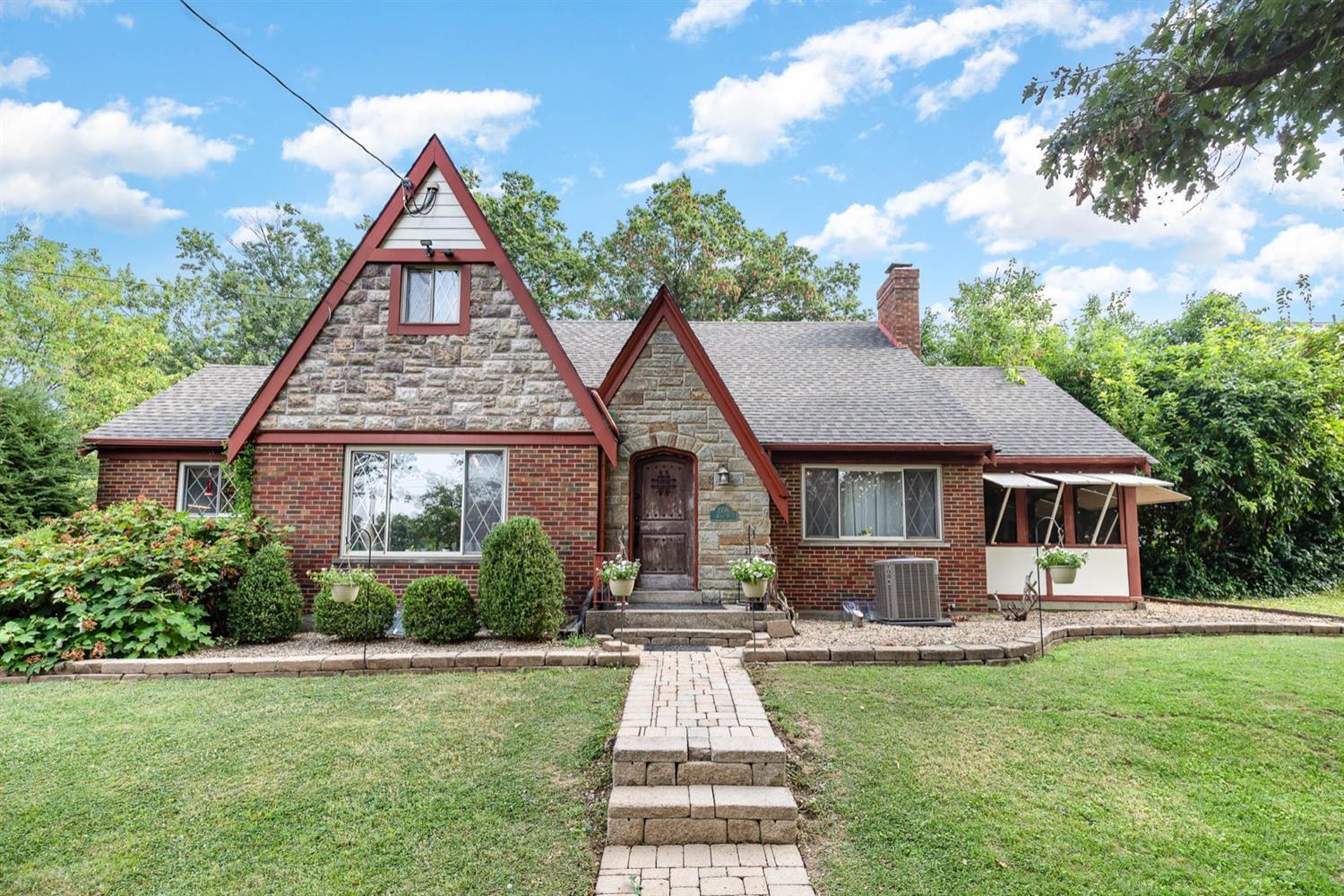 2776 Jessup Road Cincinnati, OH 45239 - Photo 1 of 30