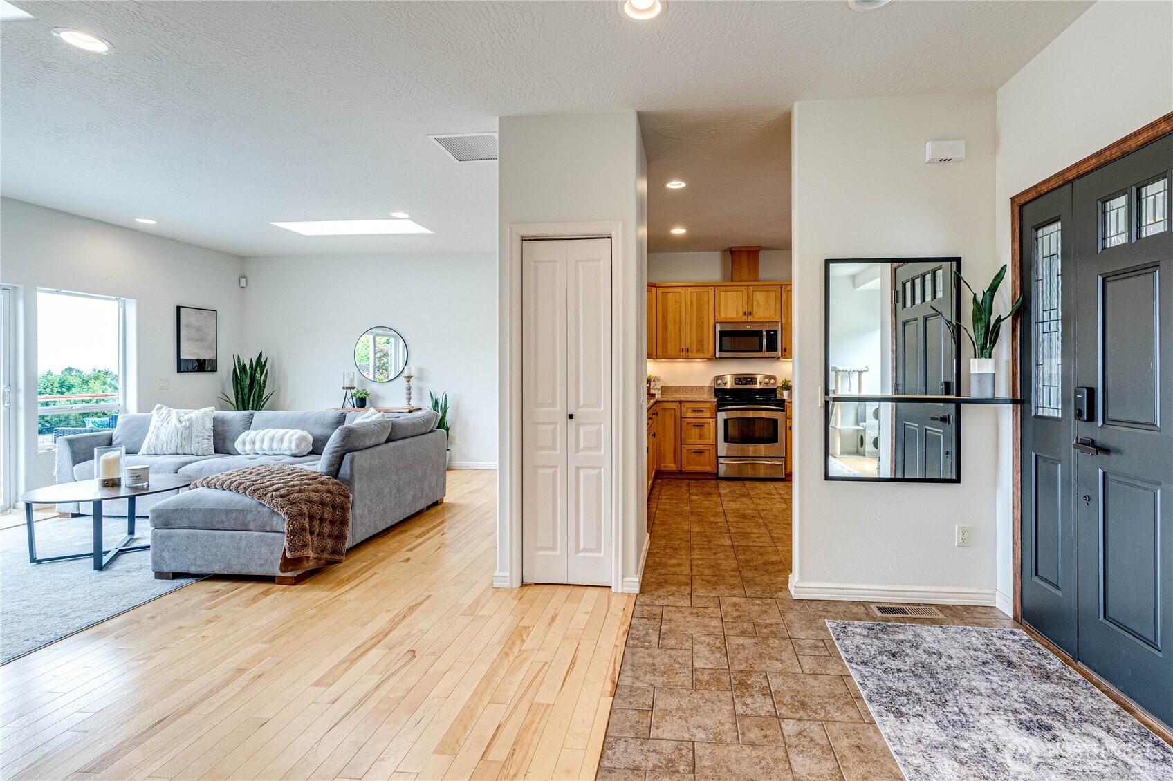 1207 Rook Drive Port Angeles, WA 98362 - Photo 10 of 38 Gallery Image 10