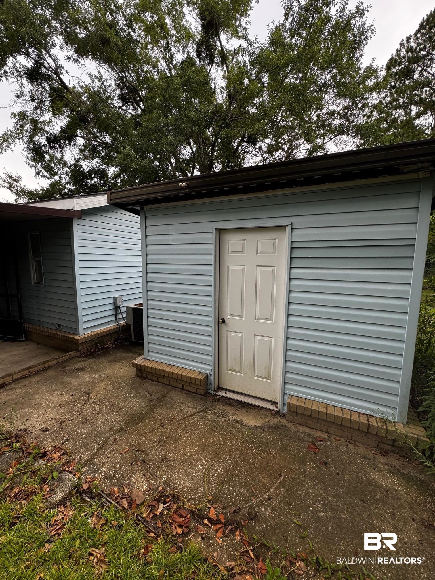 24994 Pompano Drive Elberta, AL 36530 - Photo 12 of 14 View of shed