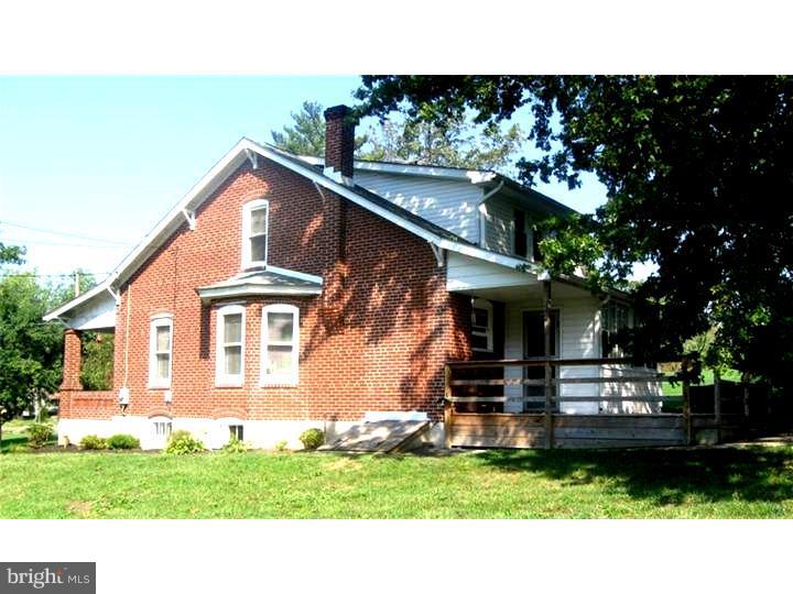 142 Rattlesnake Hill Road Boyertown, PA 19512 - Photo 3 of 23