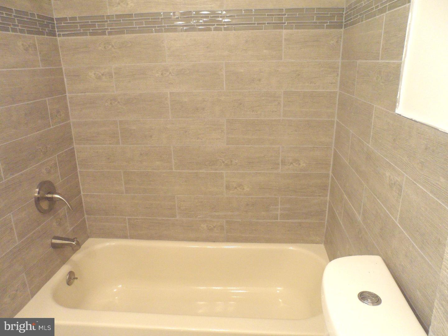 3660 Chesterfield Road Philadelphia, PA 19114 - Photo 14 of 24 Bathroom