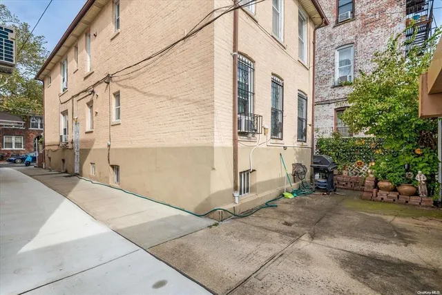 $1,768,888 | 1772 68th Street | Bensonhurst