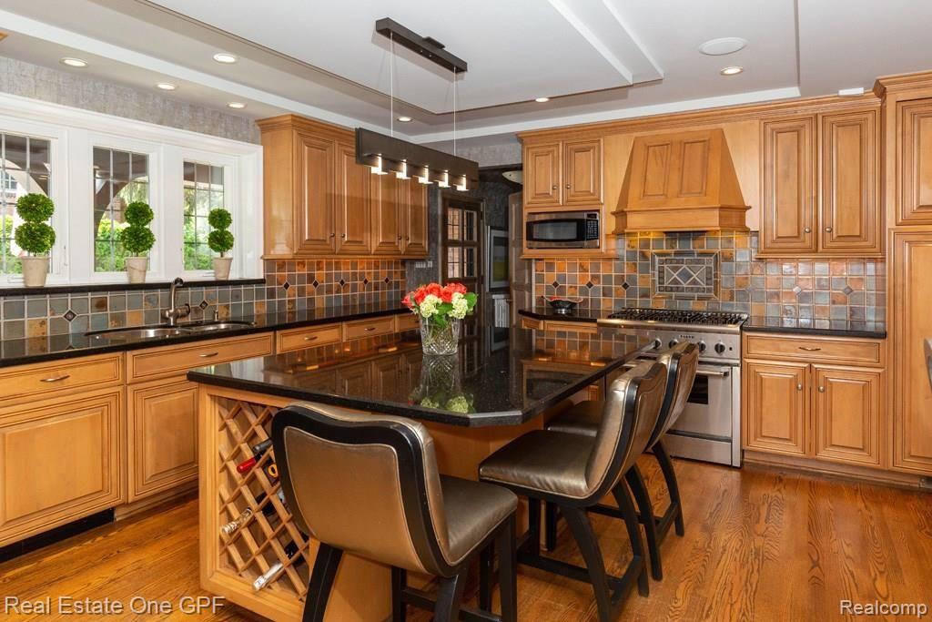 97 Vendome Road Grosse Pointe, MI 48236 - Photo 20 of 62 97VendomeRd-20.jpg