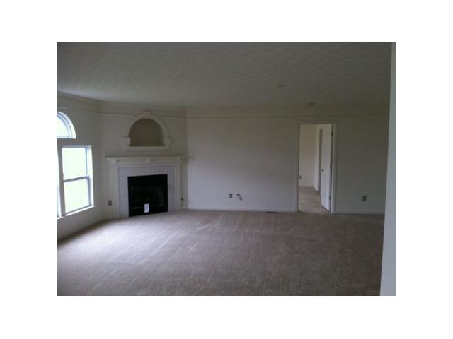 2081 Ravine Way Reynoldsburg, OH 43068 - Photo 3 of 6
