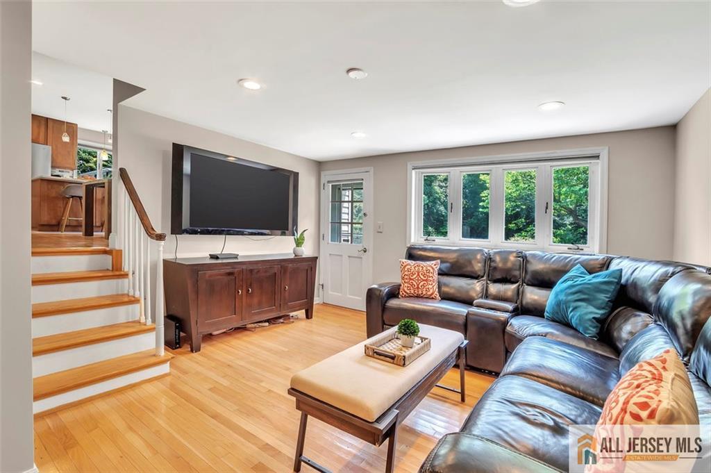 20 Ryan Road Cranbury, NJ 08512 - Photo 25 of 34 Gallery Image 25