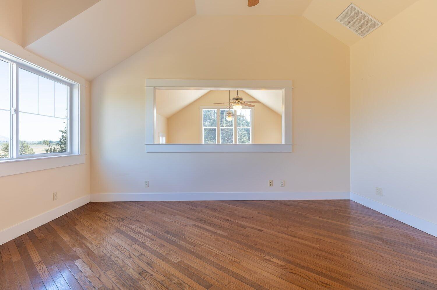 7140 Jake Road Klamath Falls, OR 97601 - Photo 14 of 44 20250809-MLS-119-1500x998