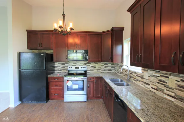 $262,000 | 12221 Tallowtree Court, Indianapolis, IN 46236