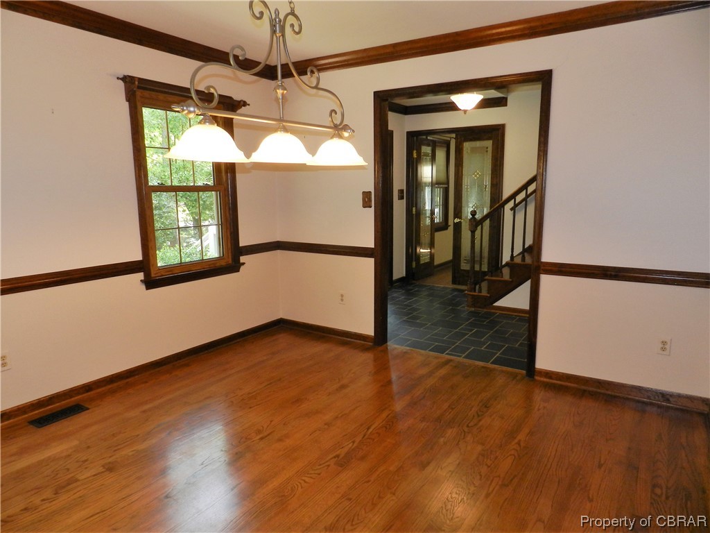 109 Macaulay Road Williamsburg, VA 23185 - Photo 14 of 50 Dining room