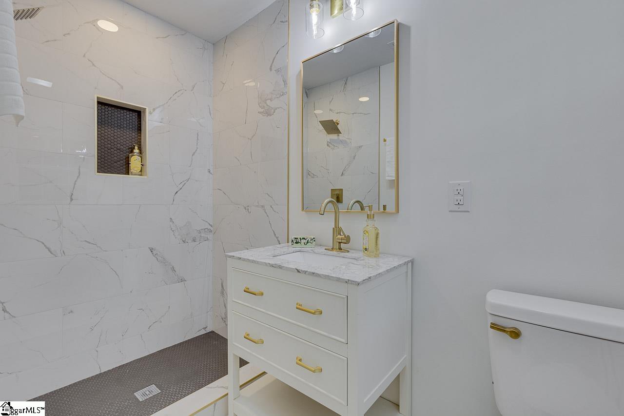 515 Trinity Way Greenville, SC 29617 - Photo 28 of 36 Gallery Image 28