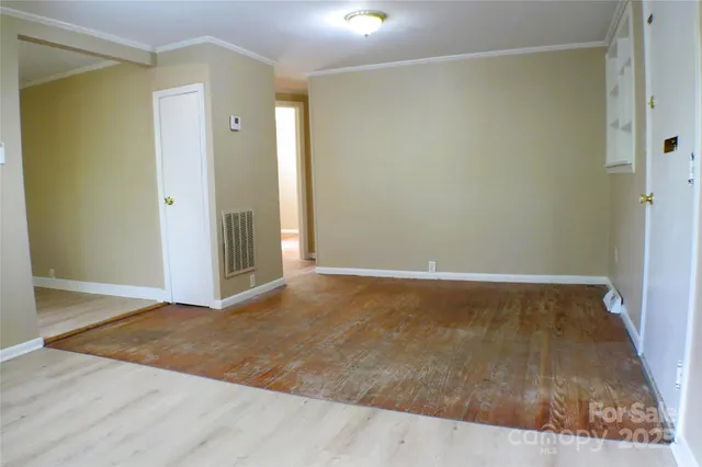 $115,000 | 216 East Georgia Avenue, Bessemer City, NC 28016