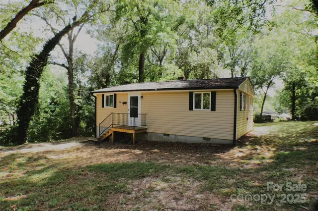 $115,000 | 216 East Georgia Avenue, Bessemer City, NC 28016