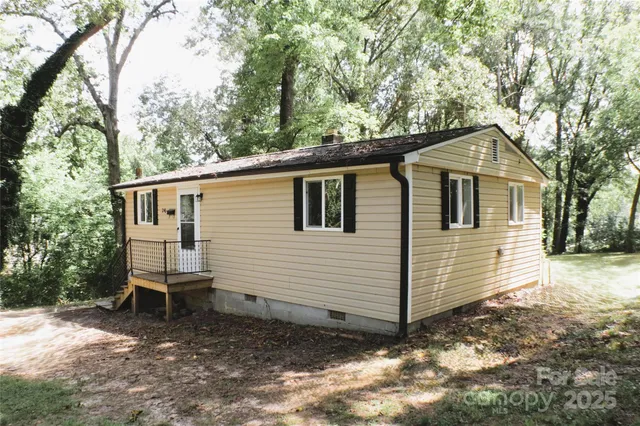 $115,000 | 216 East Georgia Avenue, Bessemer City, NC 28016