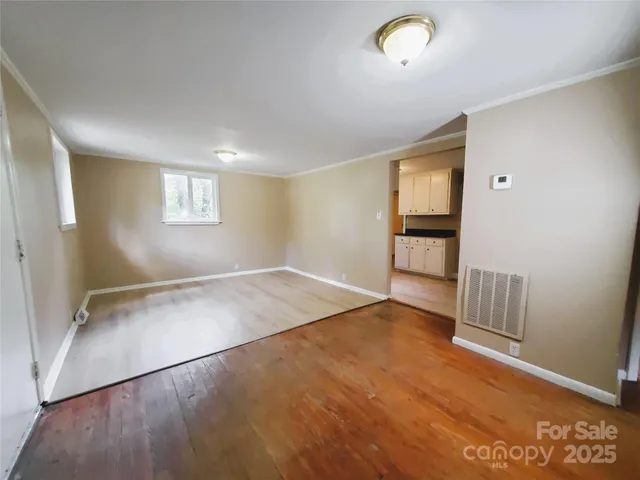 $115,000 | 216 East Georgia Avenue, Bessemer City, NC 28016