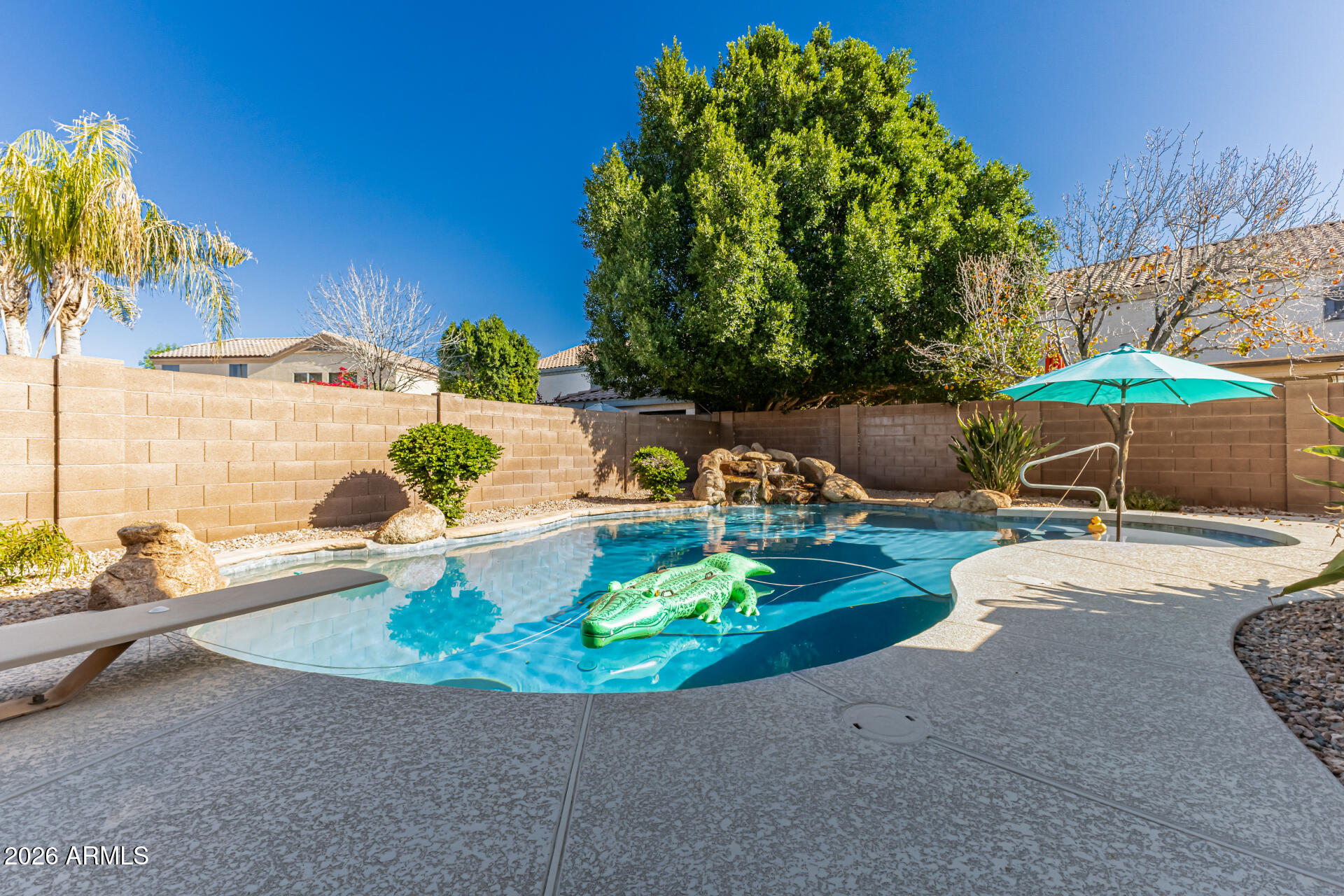 1099 South Justine Court Gilbert, AZ 85296 - Photo 40 of 60 45 - Justine 1099