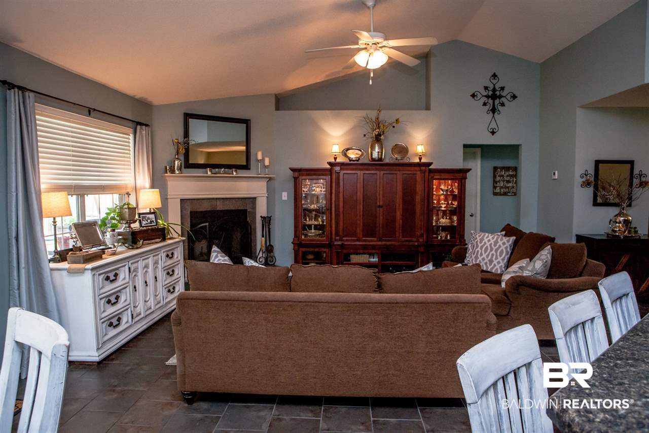 11183 Sturbridge Loop Daphne, AL 36526 - Photo 9 of 42 Gallery Image 9